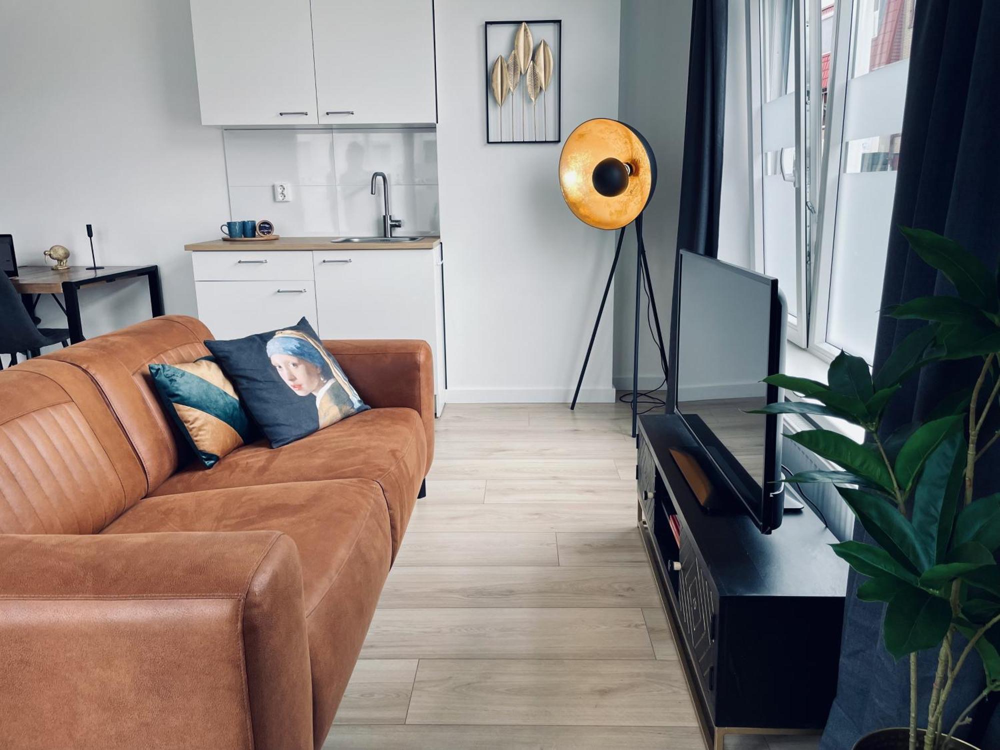 טילבורג B&K Urban City Suites מראה חיצוני תמונה